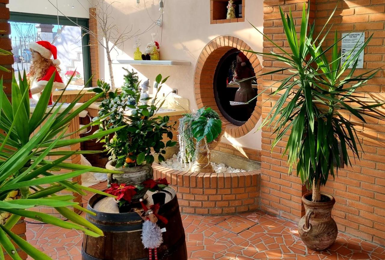 Fontana Oasis Apartments Castelnuovo del Garda Exterior foto