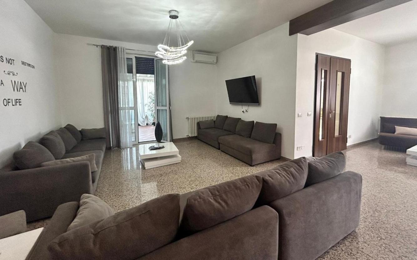 Fontana Oasis Apartments Castelnuovo del Garda Exterior foto