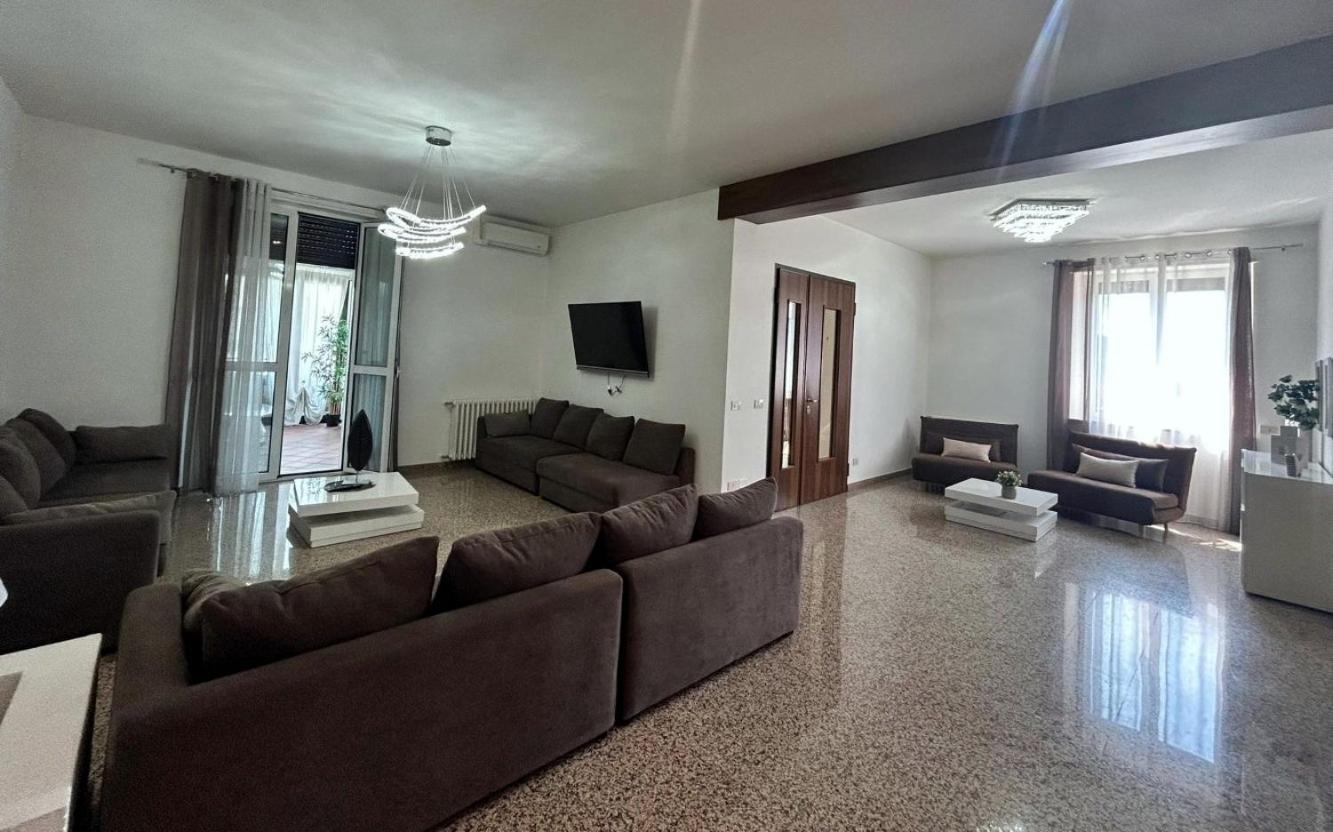Fontana Oasis Apartments Castelnuovo del Garda Zimmer foto